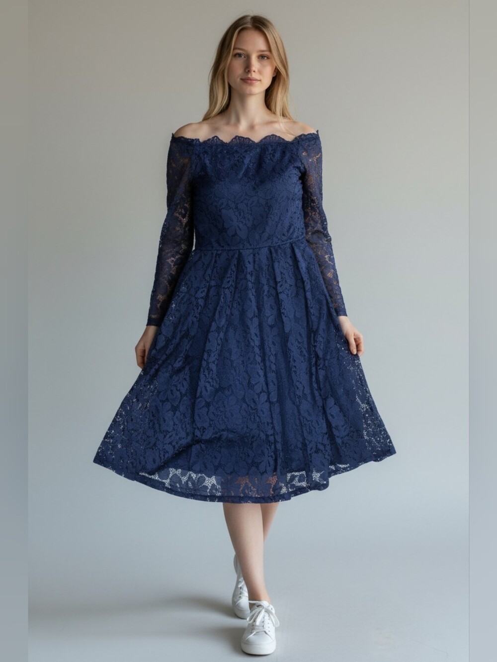 Miusol Navy Blue Lace Long Sleeve Dress